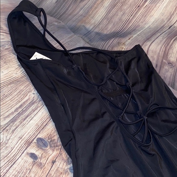 🌻 la hearts Hampton One Shoulder One Piece 🌻 - Picture 2 of 5